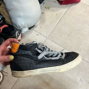 P448 black high top sneakers size 39